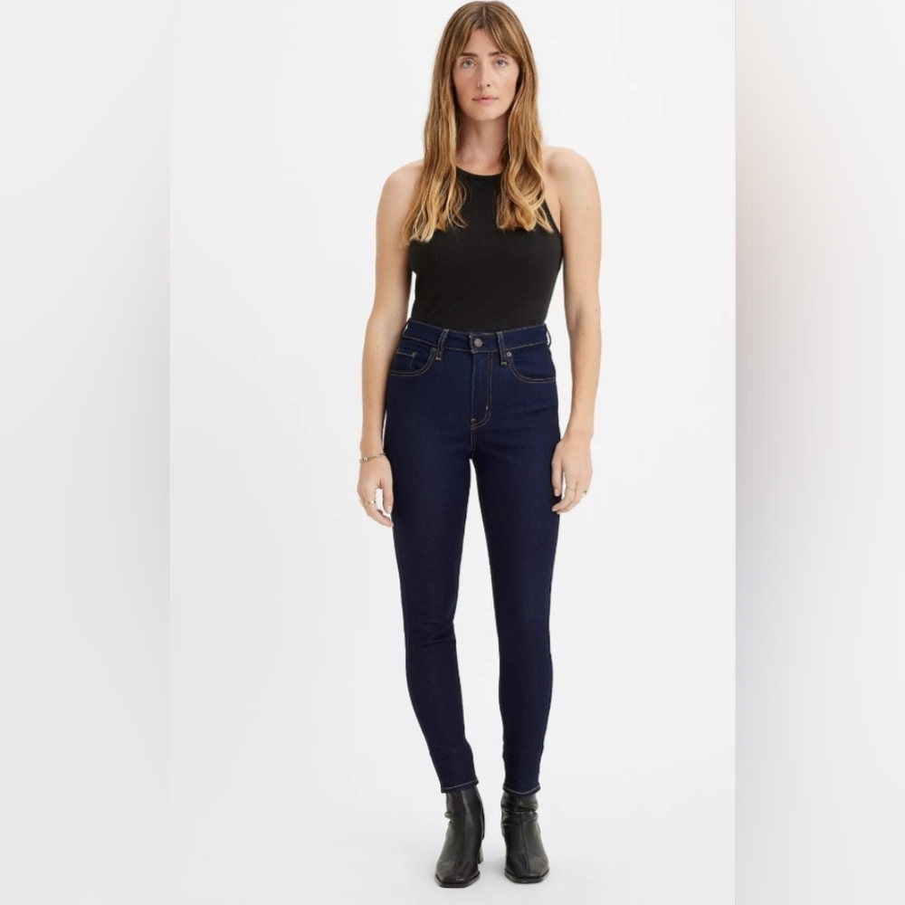 Levi's Women's Skinny Jeans - Dark Blue